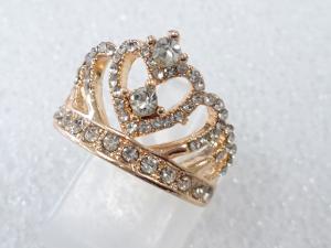 クリスタル　指輪(10号)